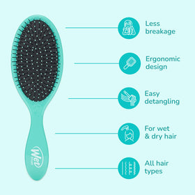 Wet Brush cushion detail showing padded base to reduce pulling