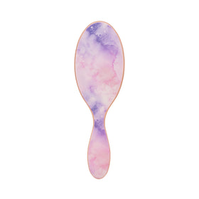Wet Brush handle detail in Color Wash for comfortable grip and better brushing control