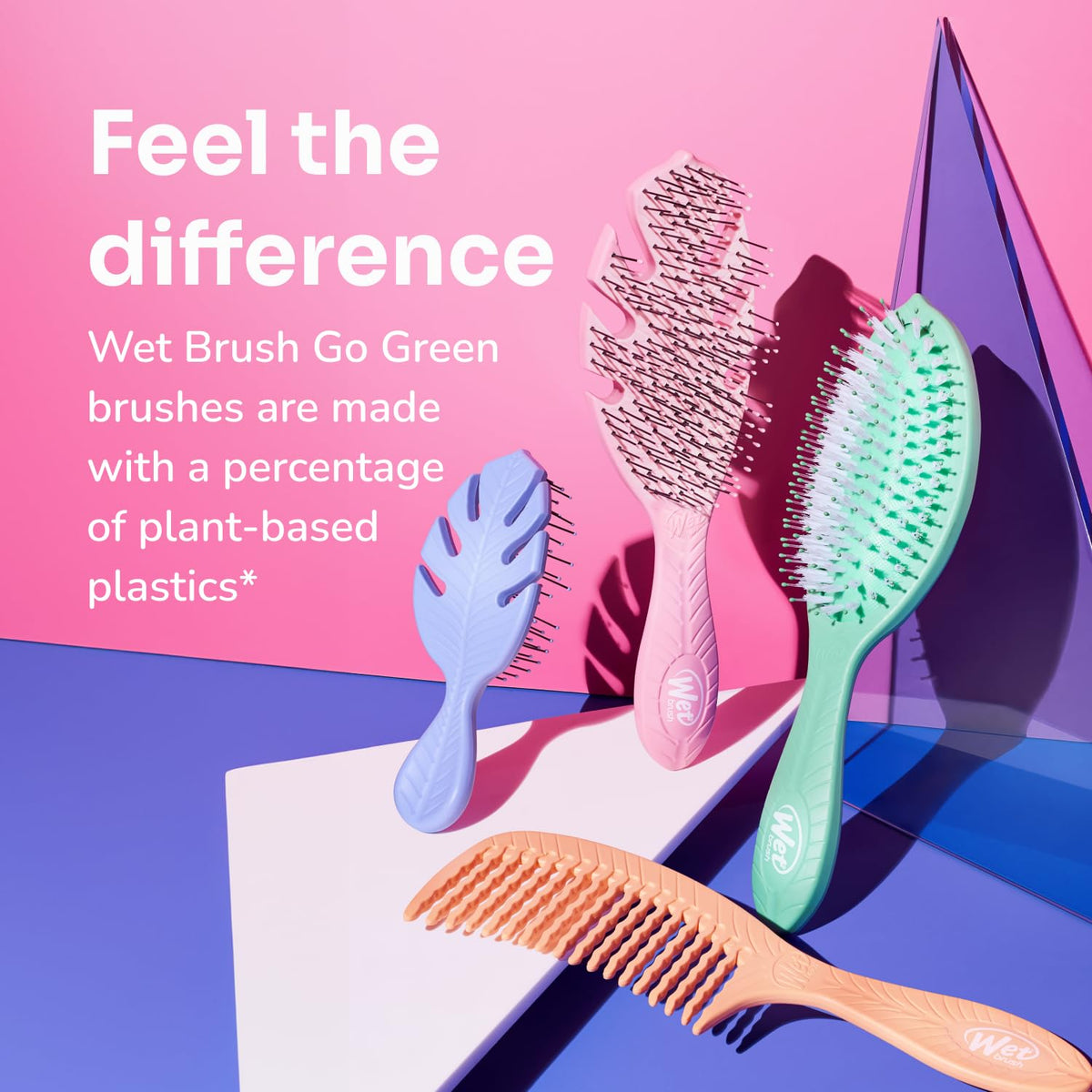 Wet Brush Go Green texture detail of bristle base showing flexible construction for gentle glide