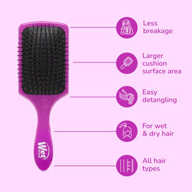 Wet Brush IntelliFlex bristle close-up illustrating ultra-soft flexible bristles that reduce breakage