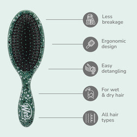 Wet Brush IntelliFlex bristles close-up displaying flexible tips that reduce breakage and pain