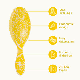Wet Brush IntelliFlex bristles close-up showing flexible tips that reduce breakage