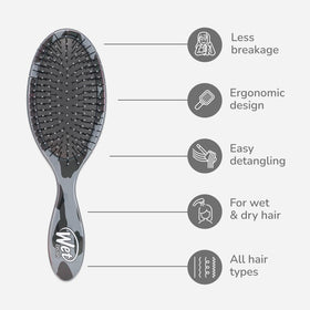 Wet Brush side profile highlighting contoured handle for secure grip, brand improves styling control