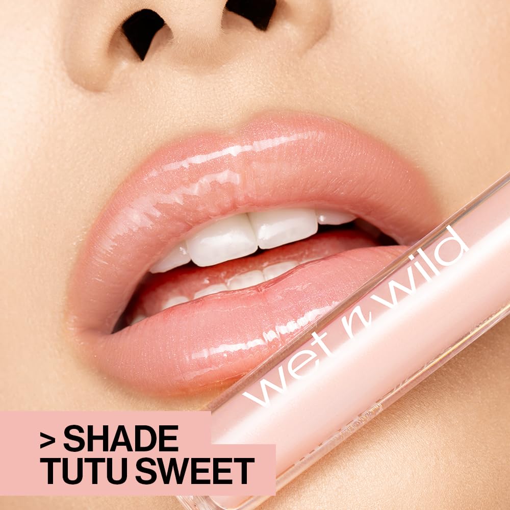 wet n wild Sun Glaze on model lifestyle shot enhancing smile and confidence
