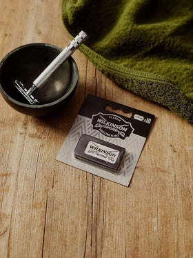 Wilkinson Sword contents with multiple inner packs to show bulk quantity