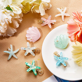 WILLBOND clips styled in hair at the beach for event-ready elegance