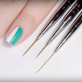 Winstonia lifestyle nail artist studio showing professional convenience