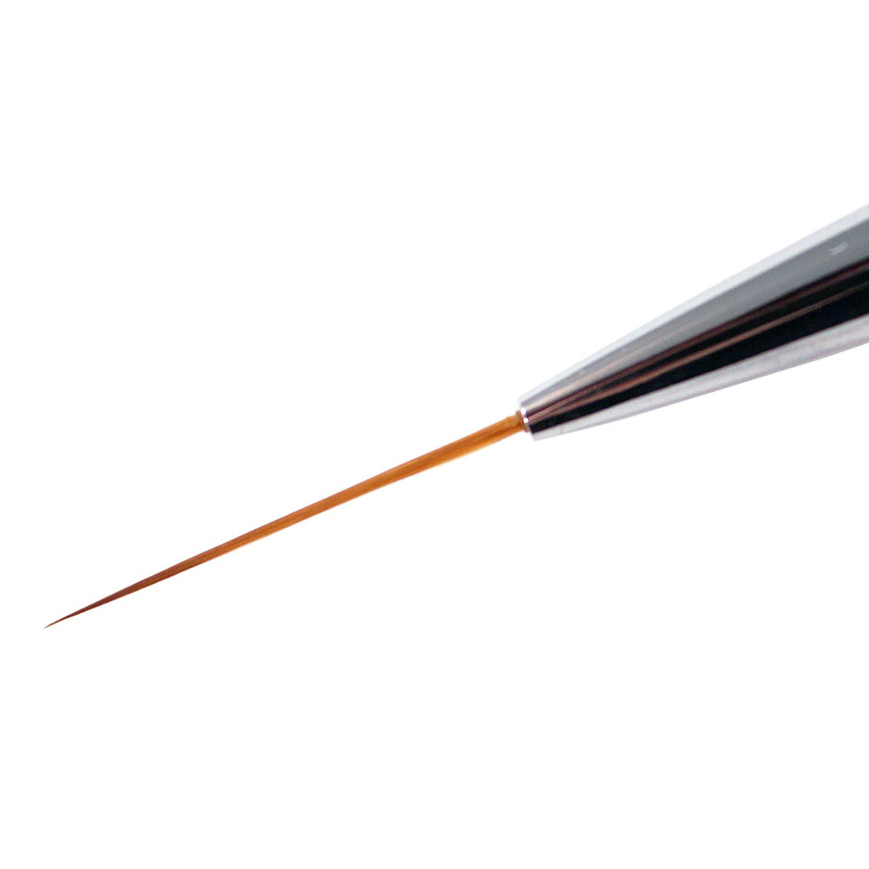 Winstonia front view of long striping brush showing shape and balance for precise lines