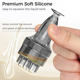 WL-YBOPRO comb and brush detail separating hair and aiding root access