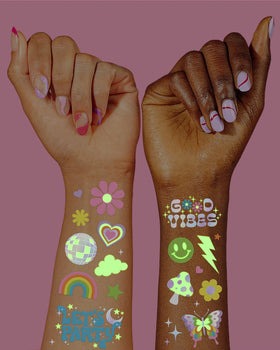 xo, Fetti demonstration of tattoo application on arm showing quick, easy use benefit