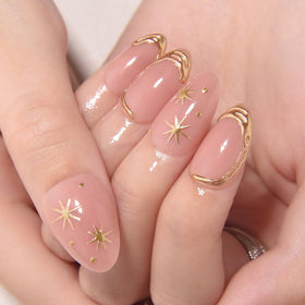 XZMeiLun close-up of 3D gold line and star accent showing stylish detail