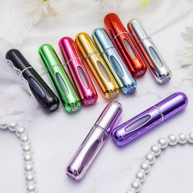yamadura close-up of clear inner vial reveals remaining perfume level easily