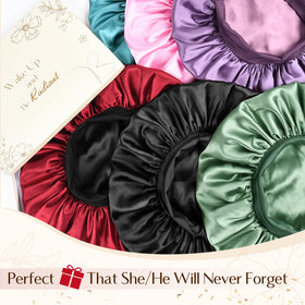 YANIBEST bonnet held in hand to show generous room and one-size fit