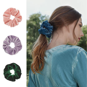 Yanwenx collection lay flat of assorted colors offering outfit-matching options
