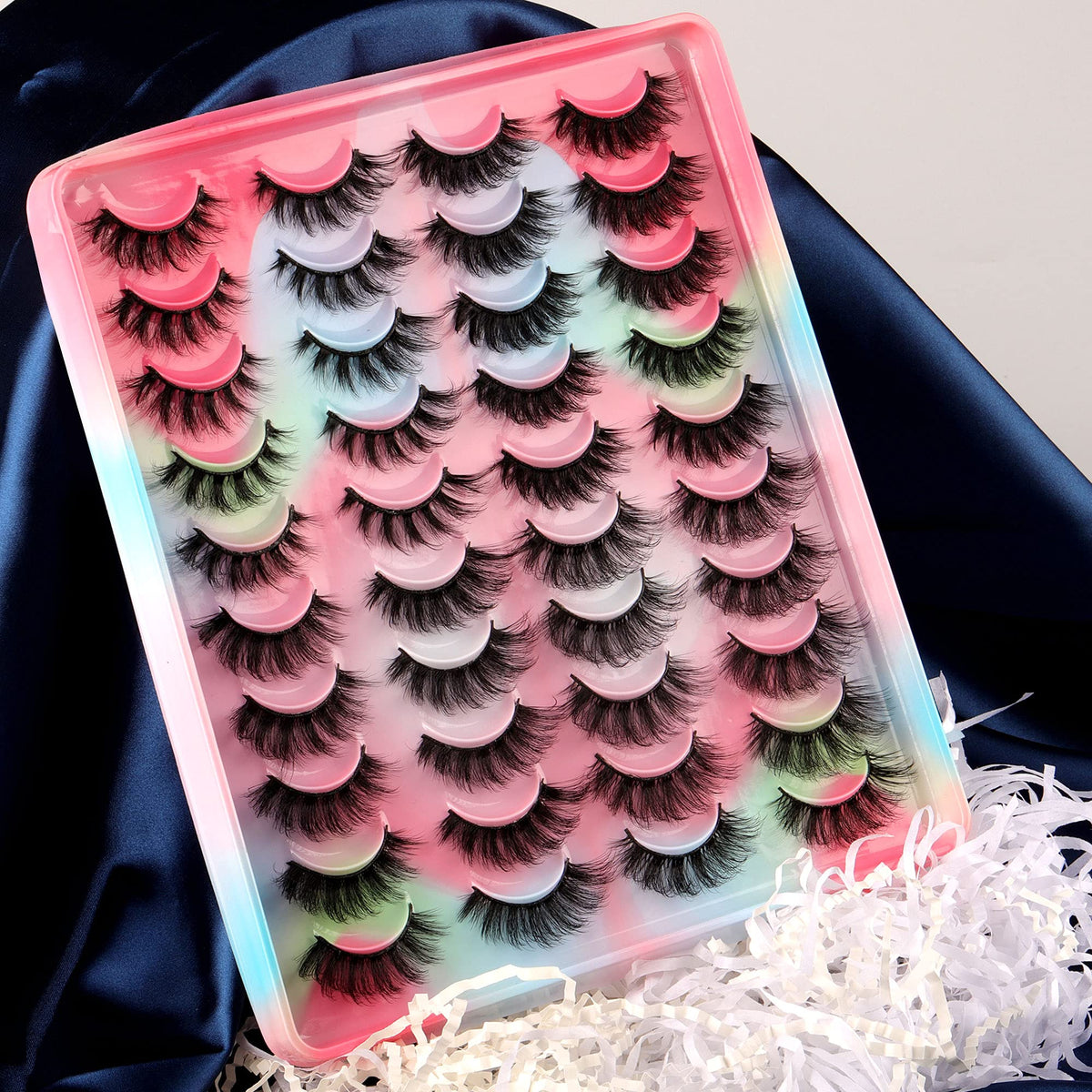 Yawamica lashes worn by model for subtle daytime lift