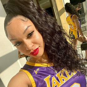 YEAME model wearing wrap-around ponytail for instant long curly look