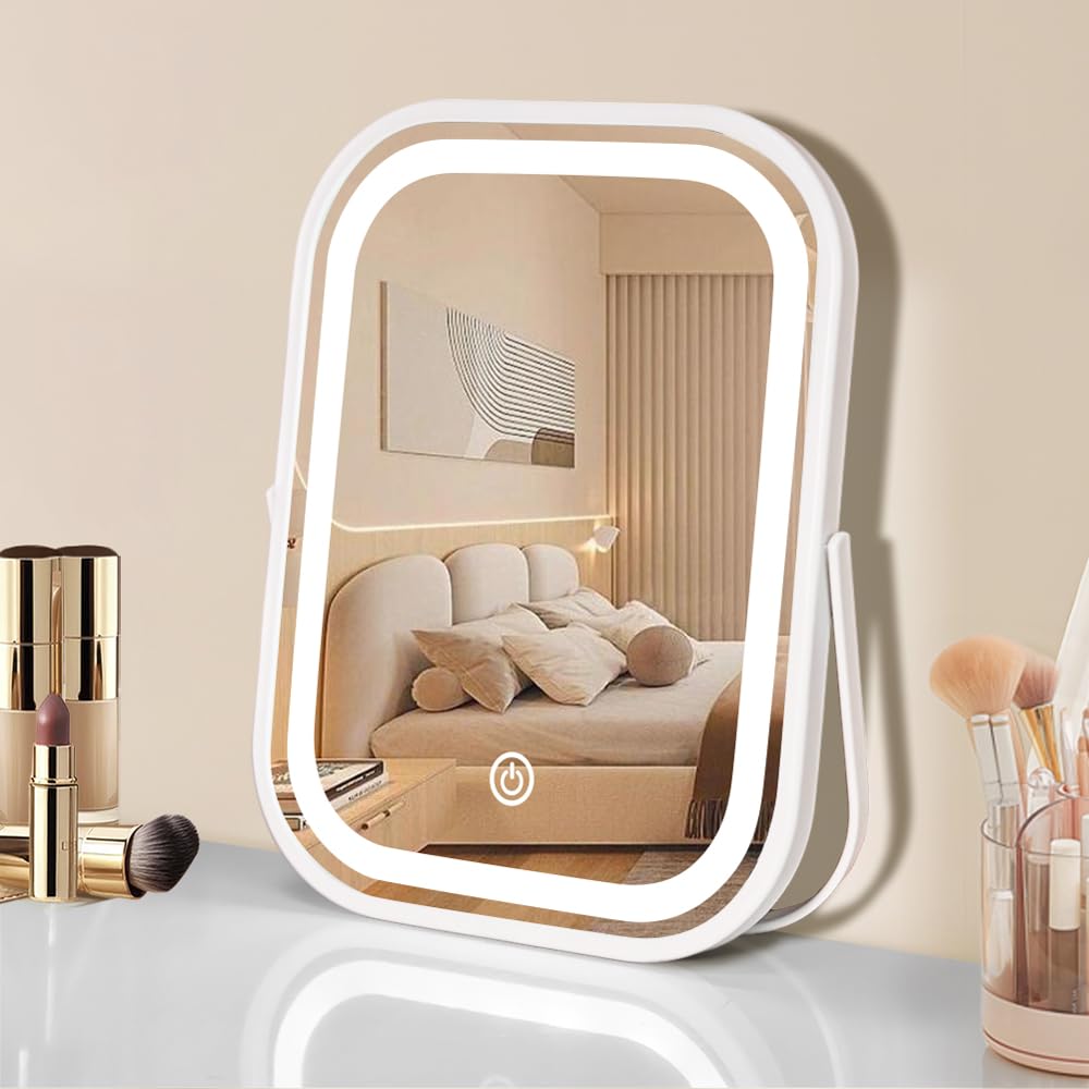 YEKKOPT mirror inside travel bag highlighting on-the-go readiness