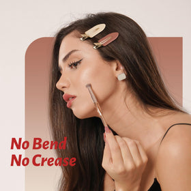 YIERSO close-up of toothless jaw edge showing smooth contact surface that prevents hair creases