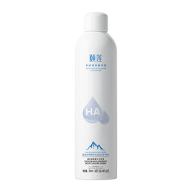 YILIAN front bottle view showing clean design and easy hydration