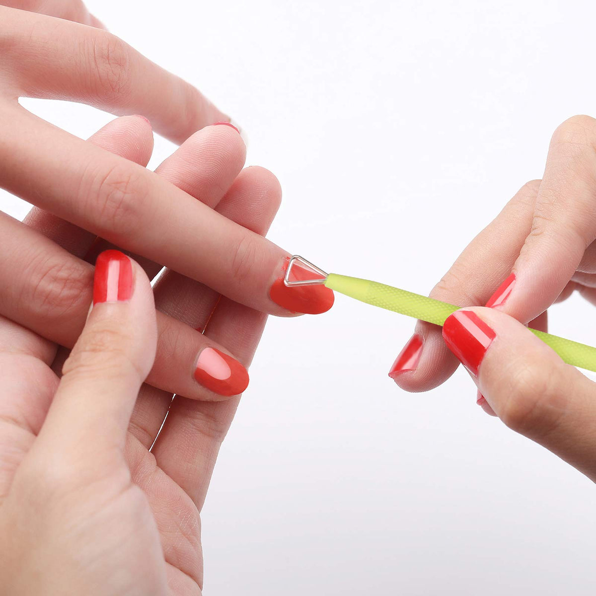 YINYIN manicure tools arranged in open box for tidy portable storage