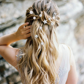 YISSION hairpins styled in bridal updo demonstrating subtle sparkle and hold