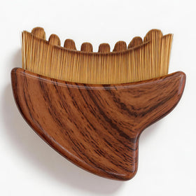 yohica front view of face brush showing ergonomic shape and easy grip benefit