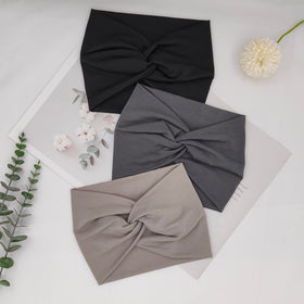 YONUF lifestyle image walking outdoors with headband showing casual style and sun protection