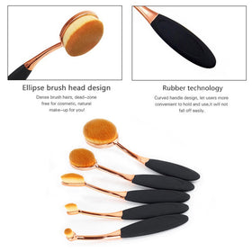 Yoseng small brushes shown for concealer and eye blending accuracy