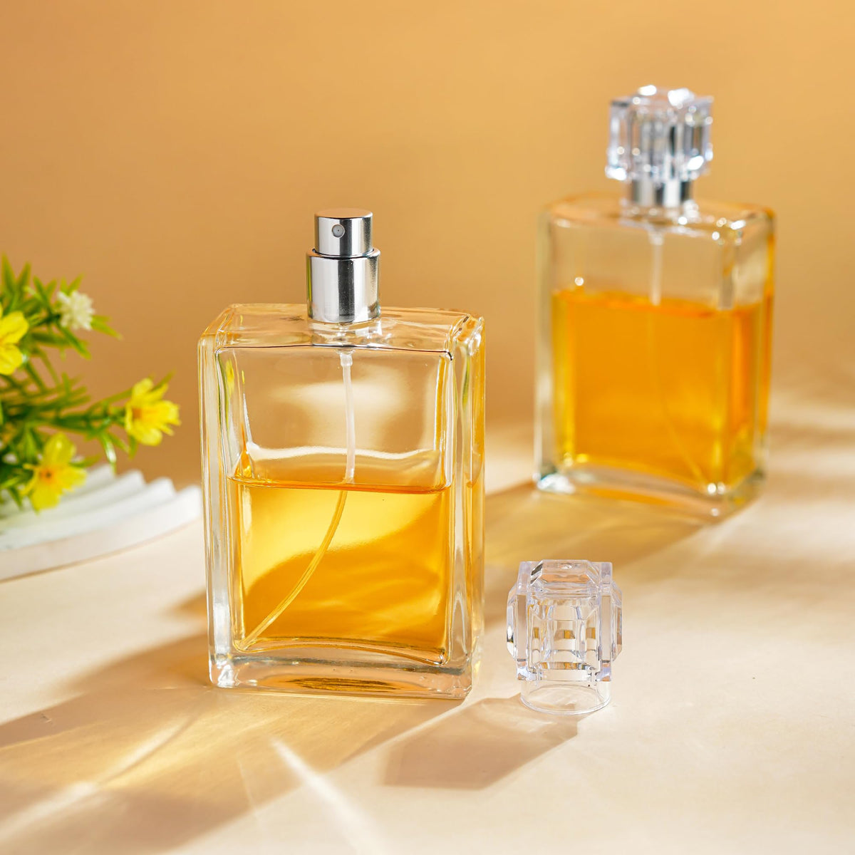 YU FENG close-up of fine mist spray nozzle delivering even fragrance coverage
