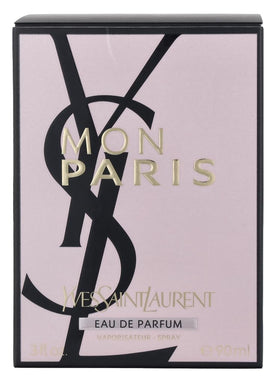 Yves Saint Laurent close-up of datura floral note, highlights the scent’s exotic heart