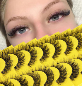zanlufly front packaging showing lashes and branding, highlights reusable benefit