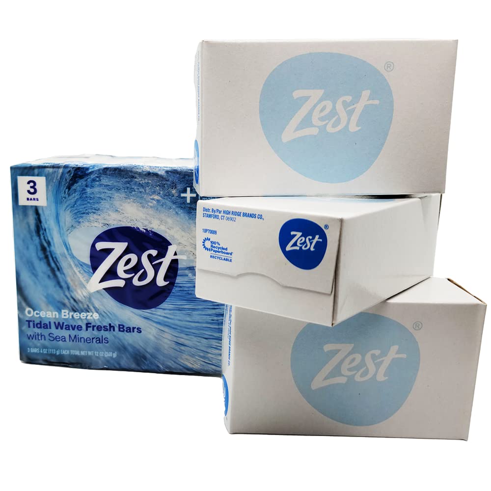 Zest bar lathered in hand demonstrating gentle foaming action