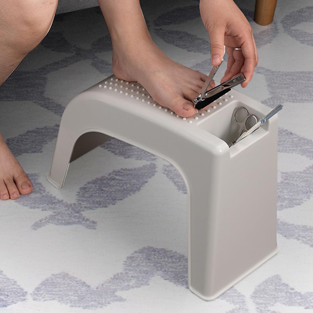 ZLMHYYM anti-skid rubber feet close-up providing stable support on tiles