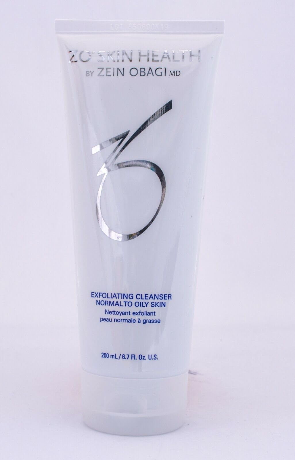 ZO SKIN HEALTH bottle in hand illustrating 200 mL scale and easy handling benefit