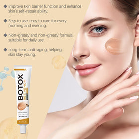 ZXZTSM fingertip spreading cream demonstrating easy application and coverage